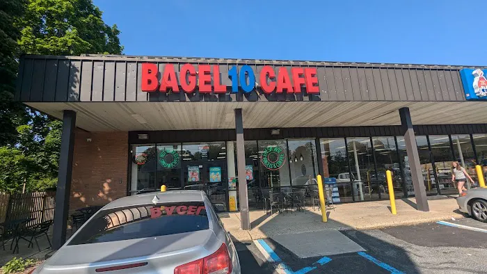 Bagel 10 Cafe Picture 1