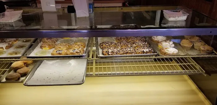 Harper's Bakery Picture 7