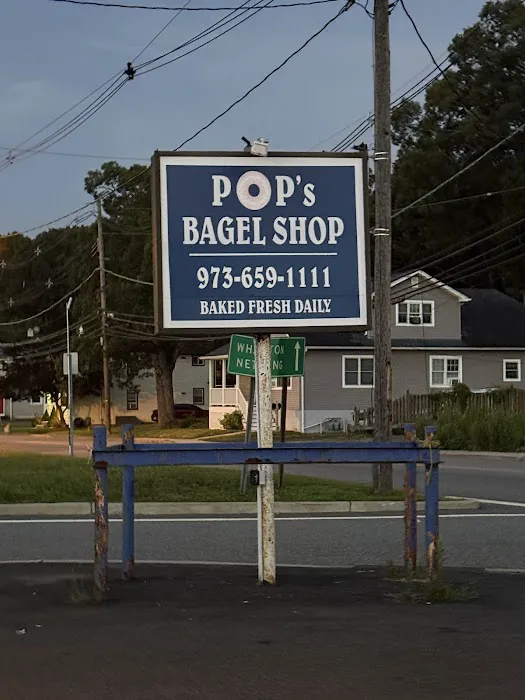 Pop's Bagel Shop Picture 1