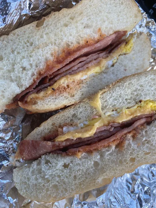 Pop's Bagel Shop Picture 7