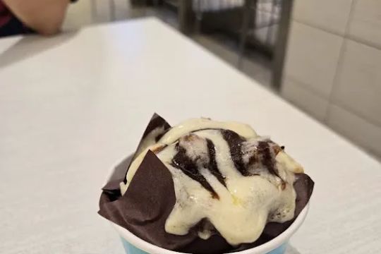 Cinnabon
