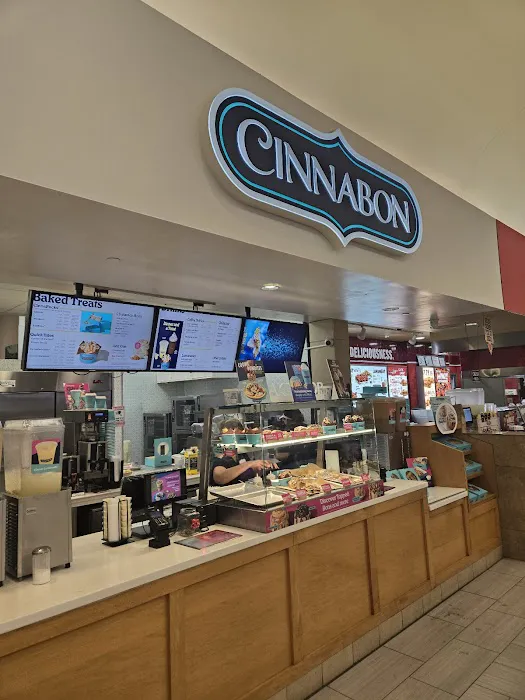 Cinnabon Picture 6