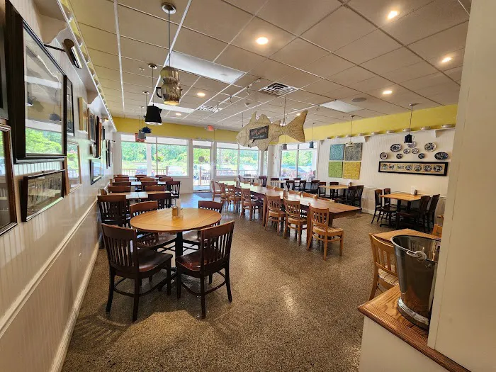 Dottie Audrey's Bakery Kitchen Picture 3