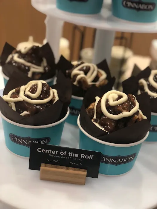 Cinnabon Picture 9