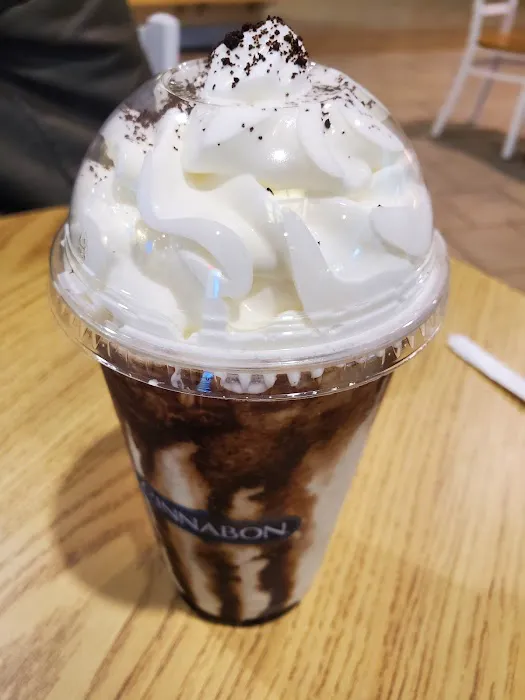 Cinnabon Picture 3