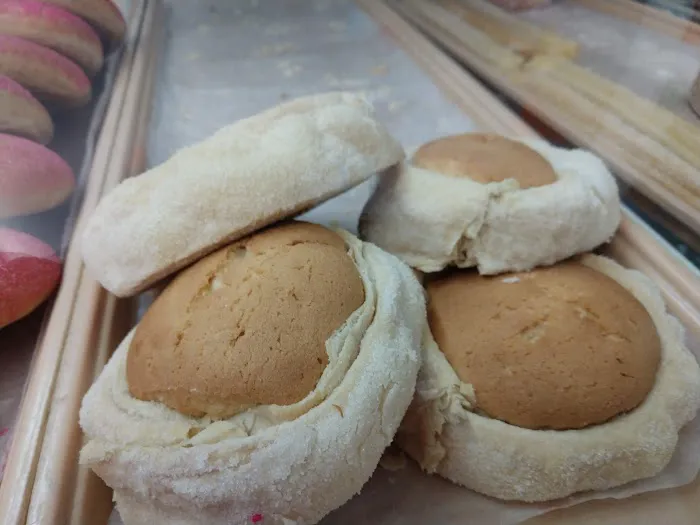Torres Bakery Picture 6