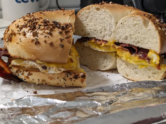 Mountain Lakes Bagel & Deli Picture 4