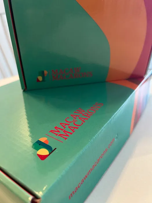 Macaw Macarons Picture 4
