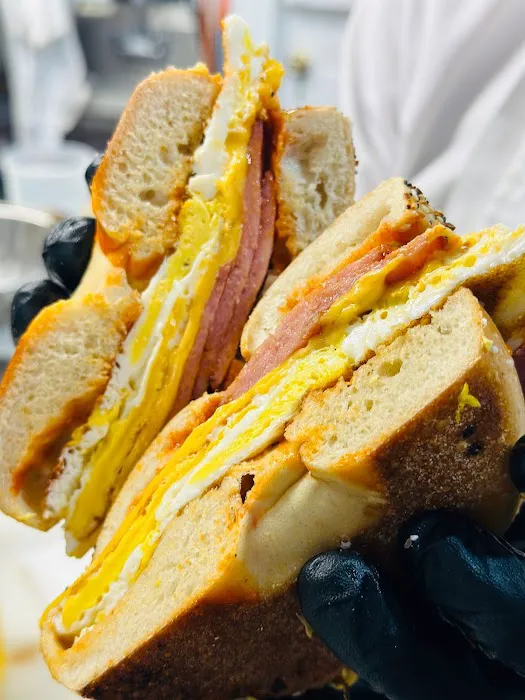 J&M BAGEL & DELI Picture 2