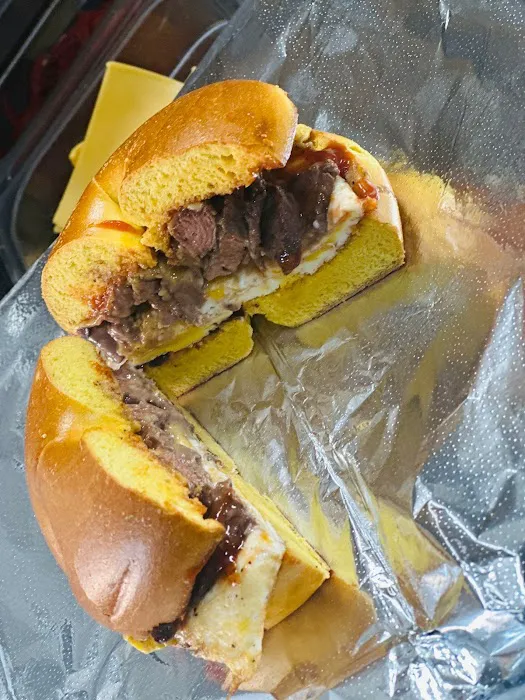 J&M BAGEL & DELI Picture 9