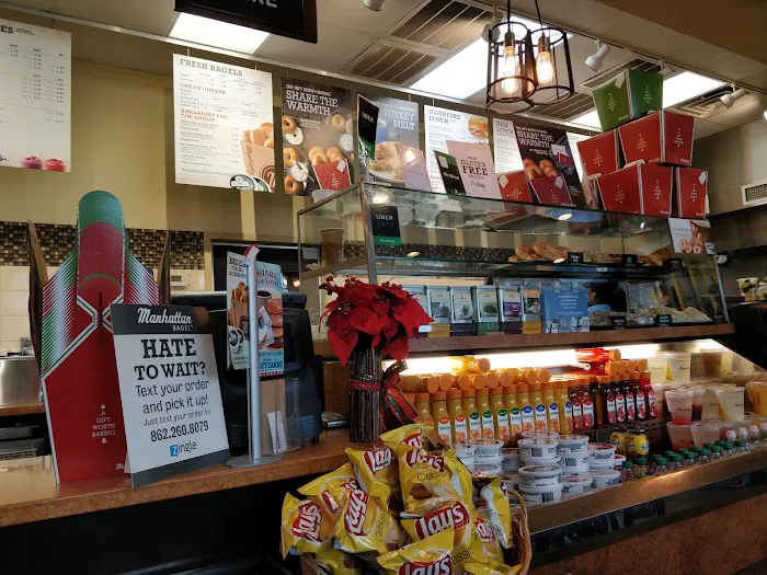 Manhattan Bagel Picture 7