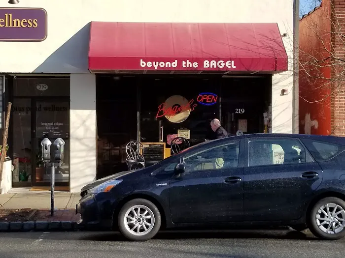 Beyond the Bagel Picture 9