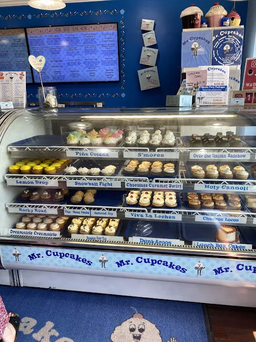 Mr. Cupcakes Picture 4