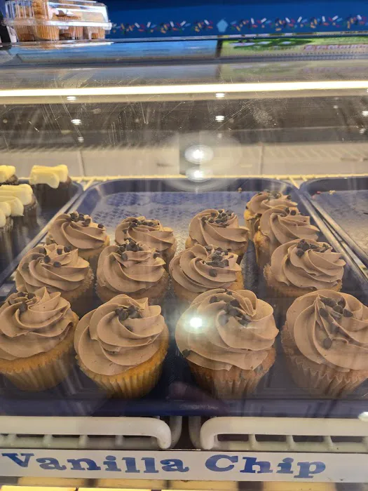 Mr. Cupcakes Picture 10