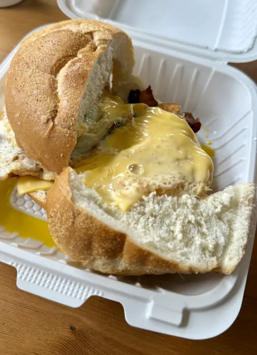 Hot Bagels Abroad Picture 5