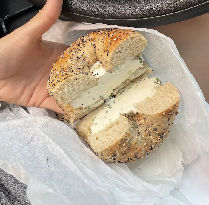 Plaza Bagels & Deli Picture 9