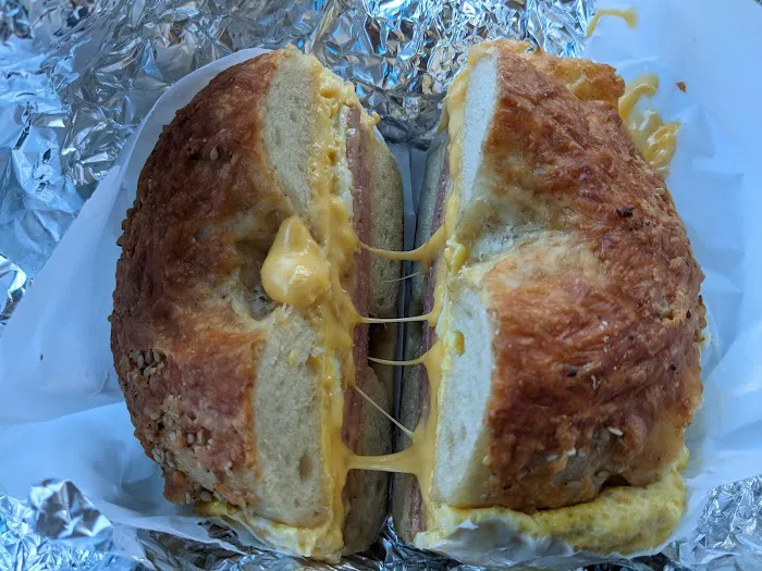 Plaza Bagels & Deli Picture 6