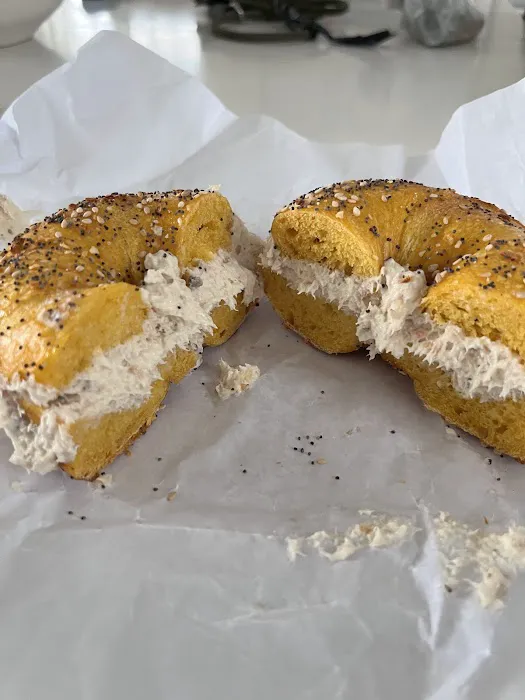 Plaza Bagels & Deli Picture 7