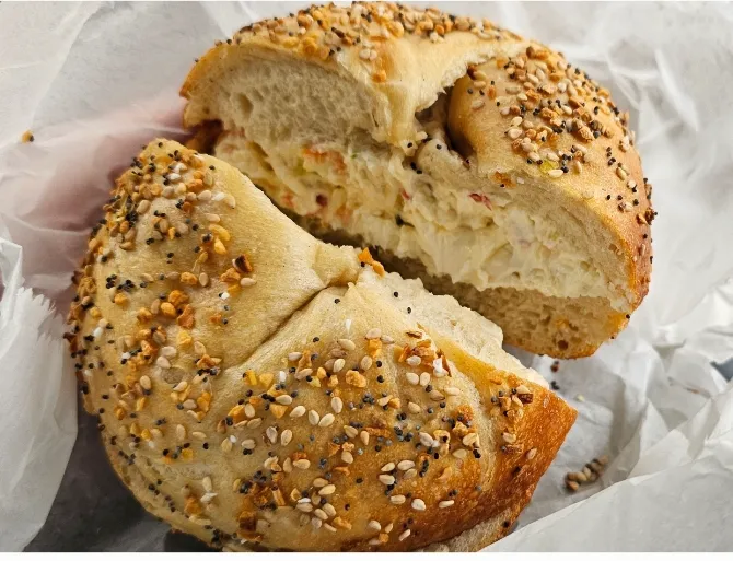 House of Bagels Picture 9