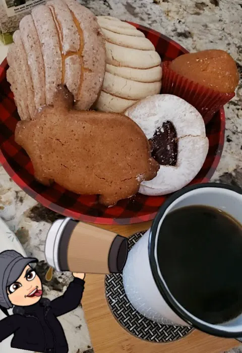 Panadería San Juan Picture 2