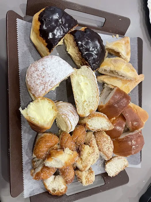 Palisades Park Bakery Picture 6
