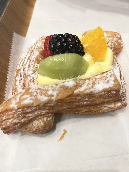 Paris Baguette Picture 7