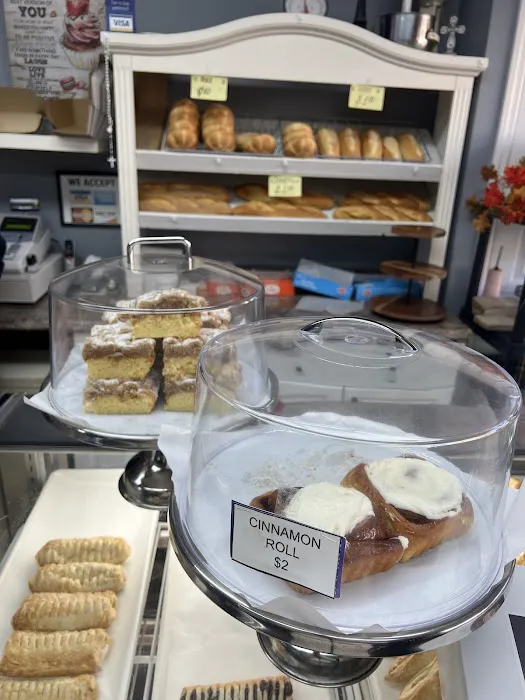 Veriella's Bakery & Cafe Picture 9