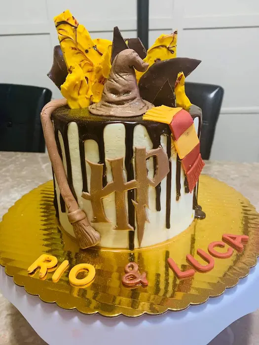 M&J's Sweets and Cakes Picture 6