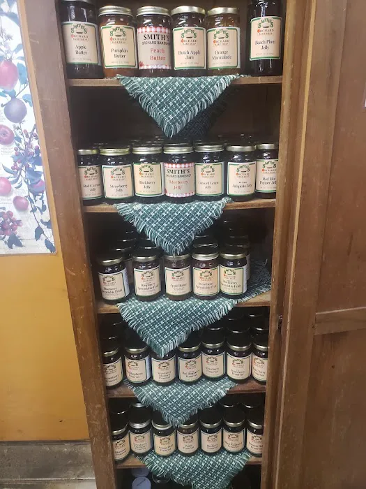 Smith's Orchard & Bake Shop Picture 2