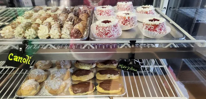 Friendly Bake Shop Picture 3
