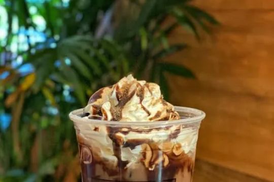 Hole In One Bakery & Coffee Shop