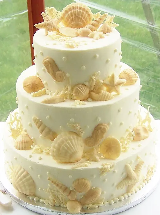 Kiss Me Cakes Picture 7