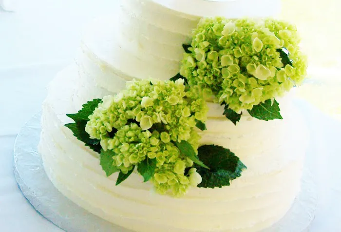 Kiss Me Cakes Picture 3