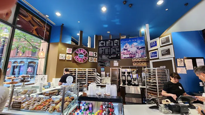 Kane's Donuts in Boston Picture 5