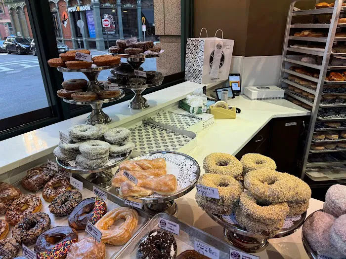 Kane's Donuts in Boston Picture 10