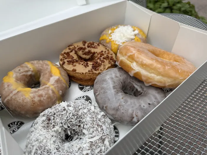 Kane's Donuts in Boston Picture 6