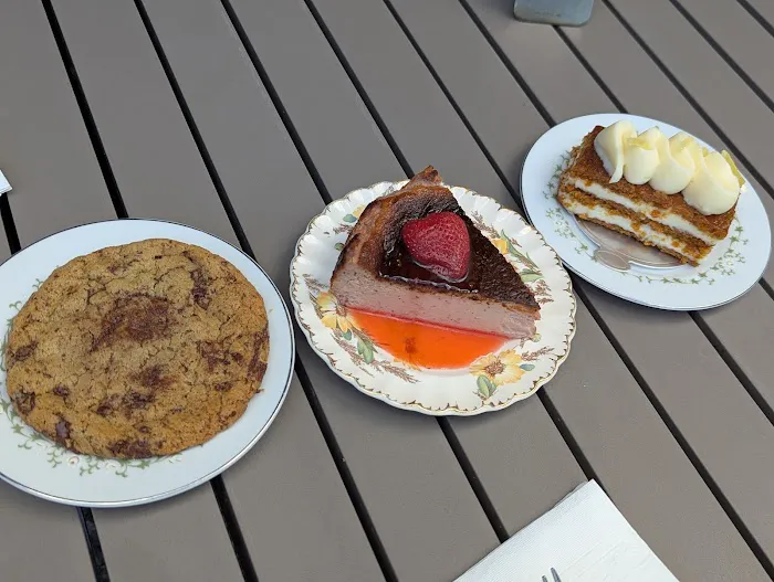 Verveine Cafe & Bakery Picture 1