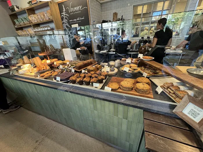 Verveine Cafe & Bakery Picture 4
