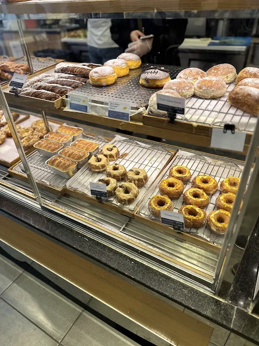 Paris Baguette Picture 3