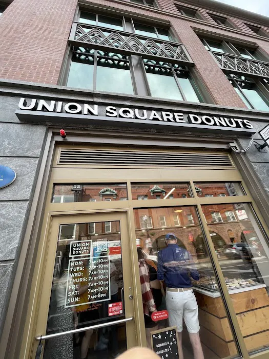 Union Square Donuts Picture 10