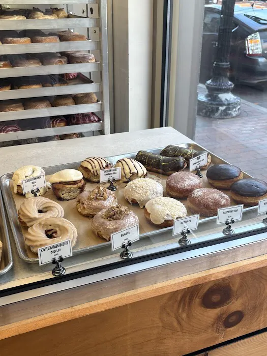 Union Square Donuts Picture 3