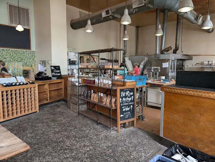 Hi-Rise Bread Company Picture 9