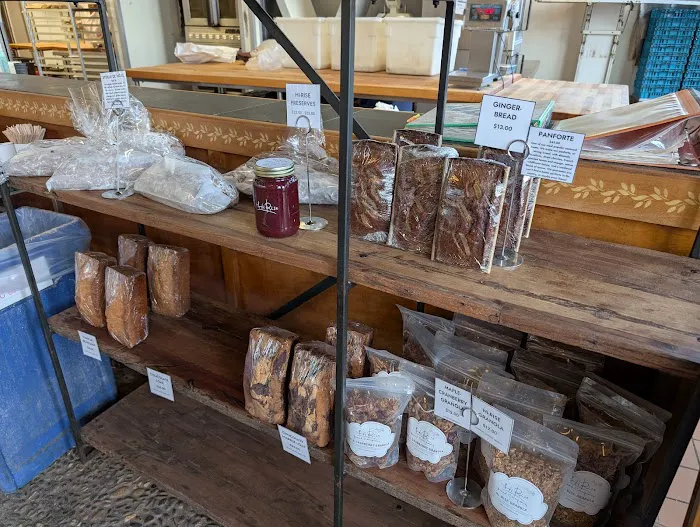 Hi-Rise Bread Company Picture 6