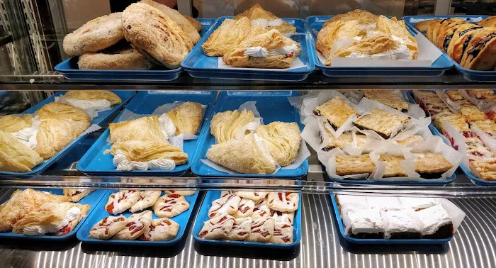Yum Yum Shop Picture 1