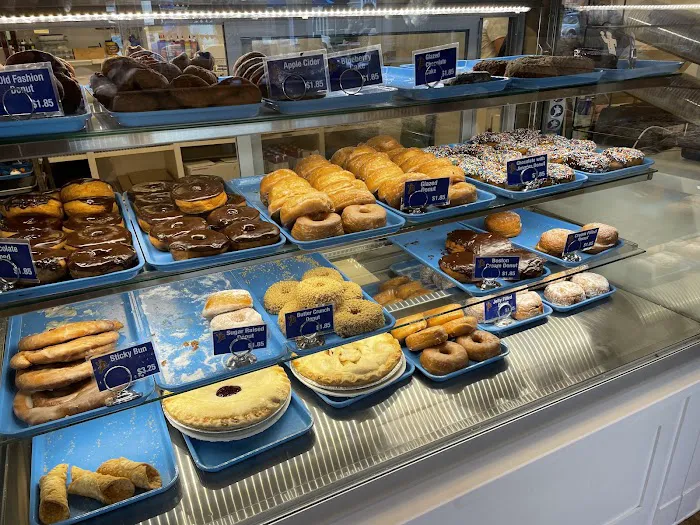 Yum Yum Shop Picture 6
