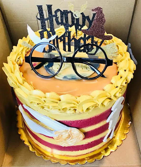 Specially Made Cakes Picture 7