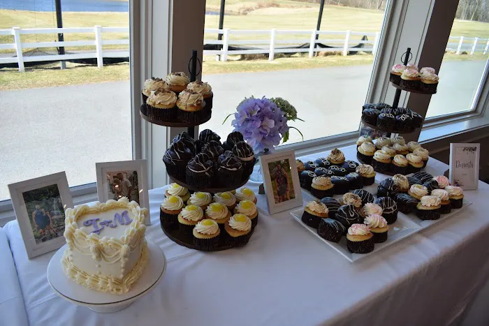 Sugar & Spice Bake Shoppe Picture 9