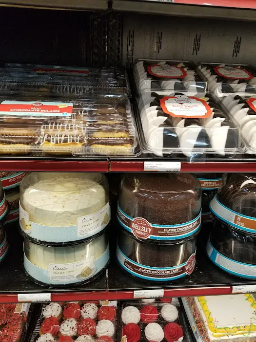 BJ's Bakery Picture 2