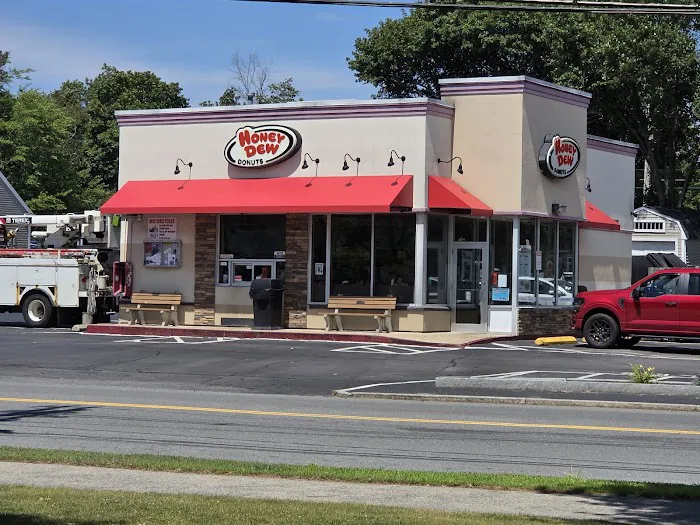 Honey Dew Donuts Picture 7