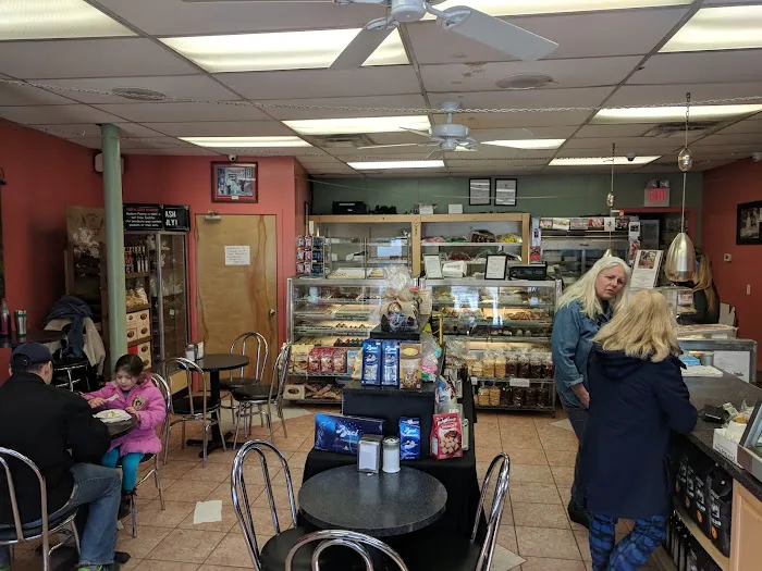 Modern Pastry Shop Picture 8